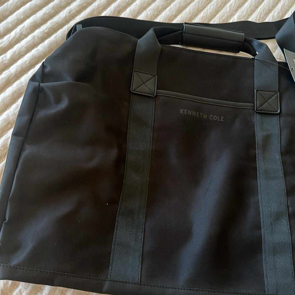 Brand new Kenneth Cole bag - Picture 4 of 5